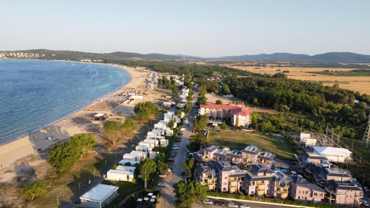 Къмпинг Градина Луксозен Апартамент Chernomorets Exterior photo