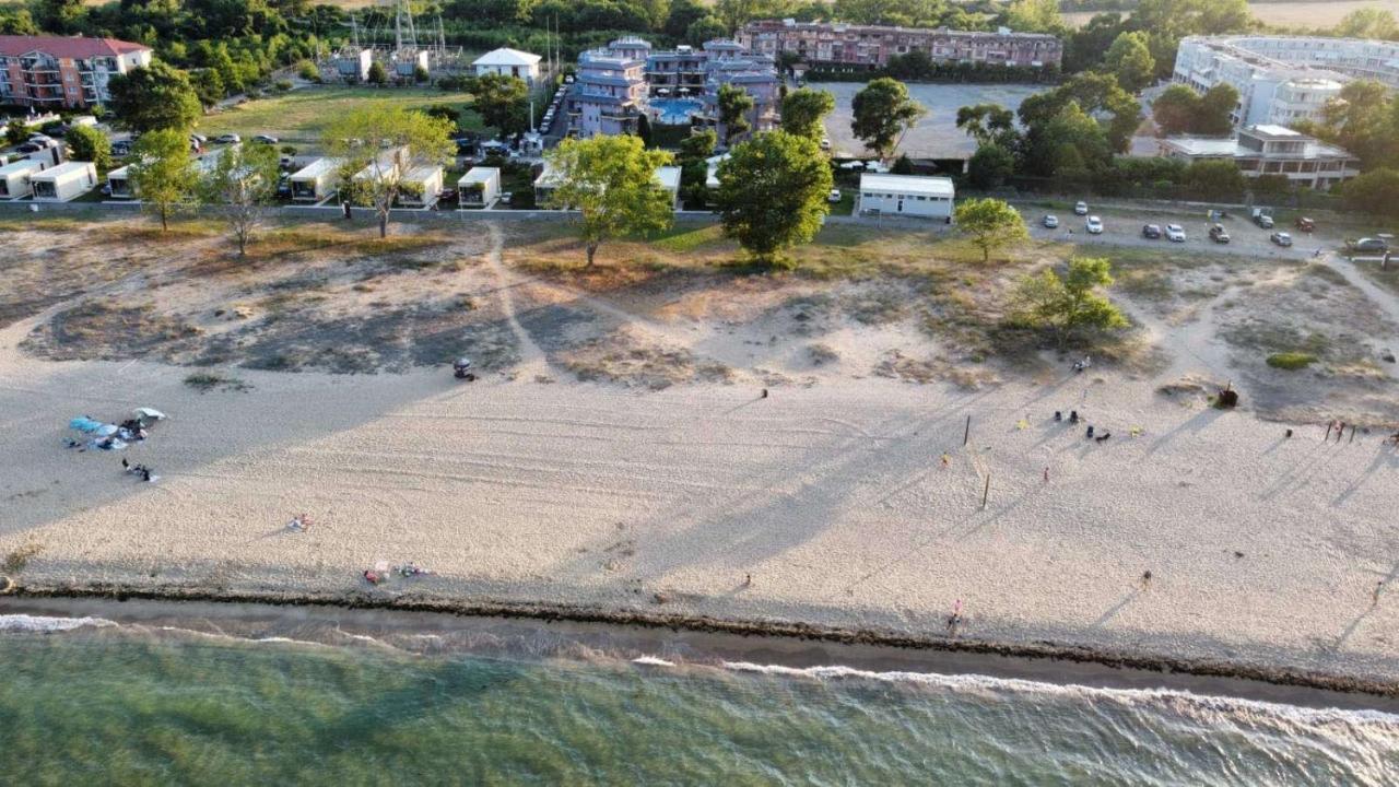 Къмпинг Градина Луксозен Апартамент Chernomorets Exterior photo